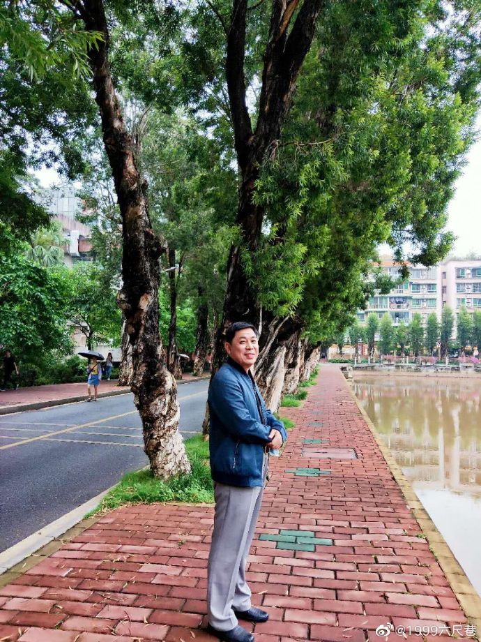 暨南大学2.jpg