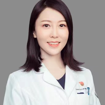 李倩教授方形.png